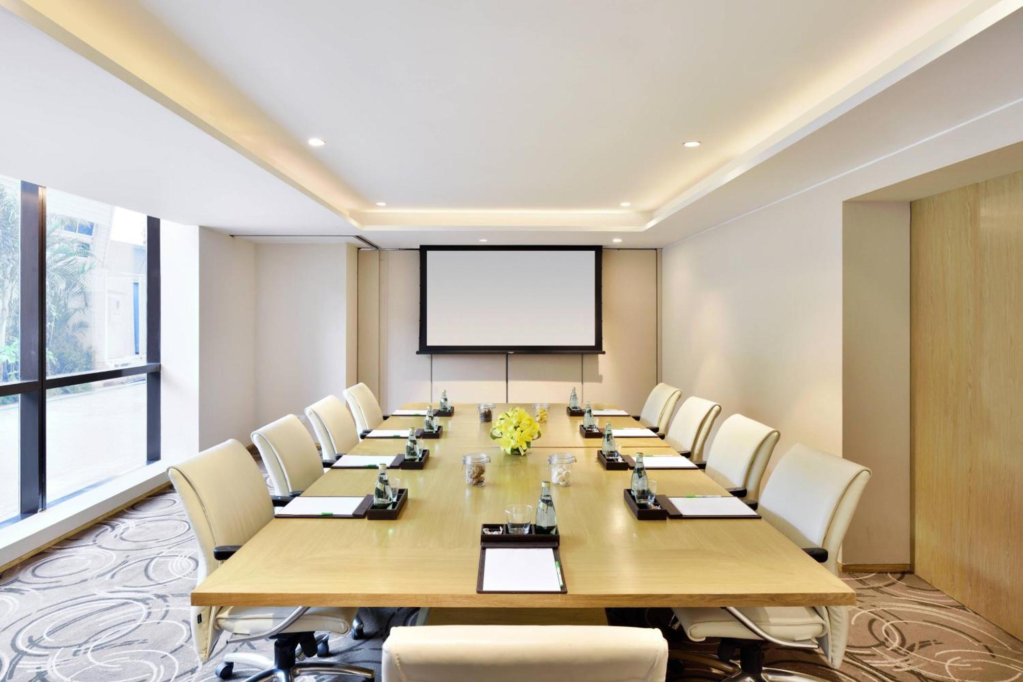 Hotel Courtyard By Marriott Bengaluru Hebbal Exteriér fotografie