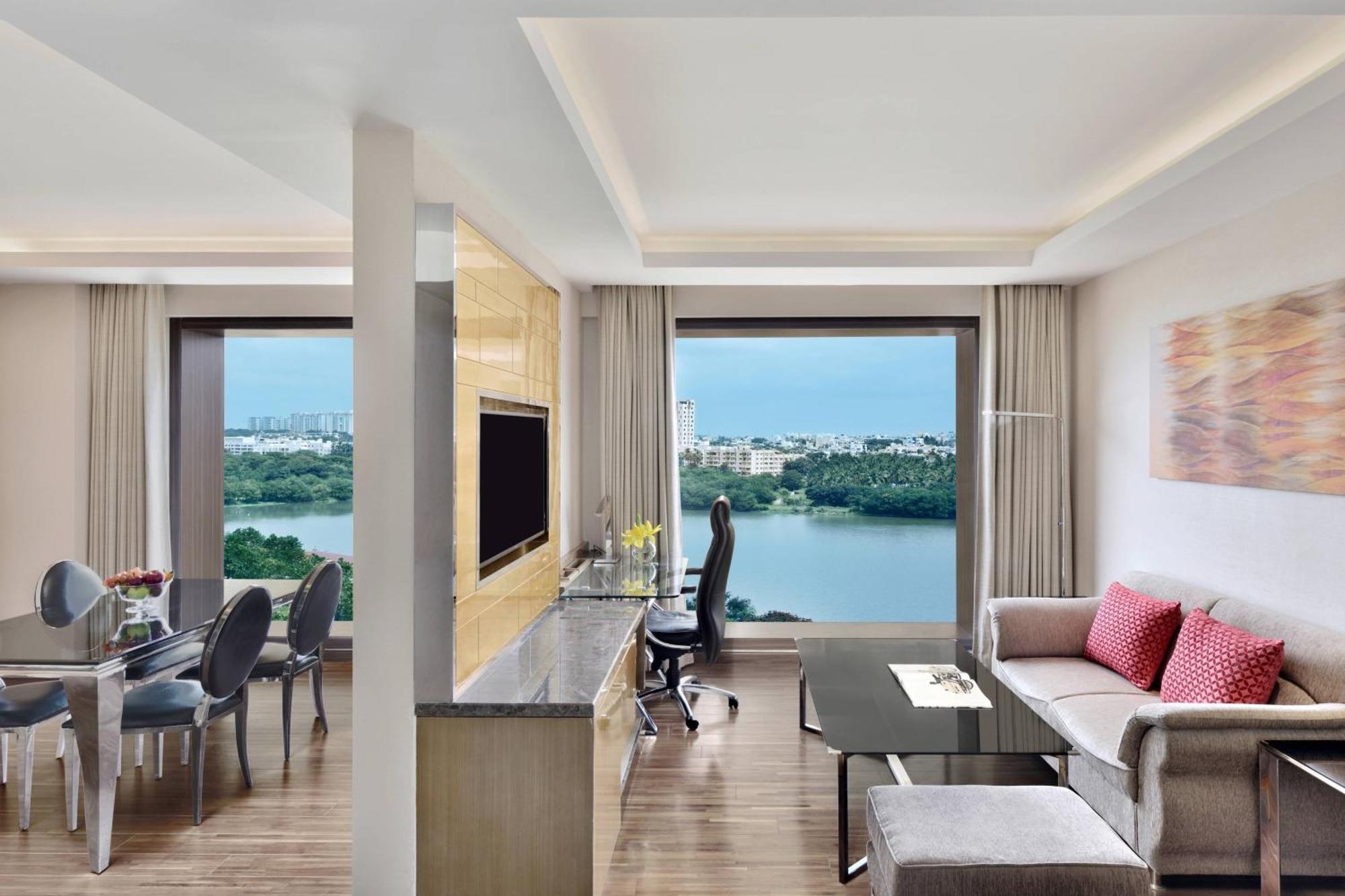 Hotel Courtyard By Marriott Bengaluru Hebbal Exteriér fotografie