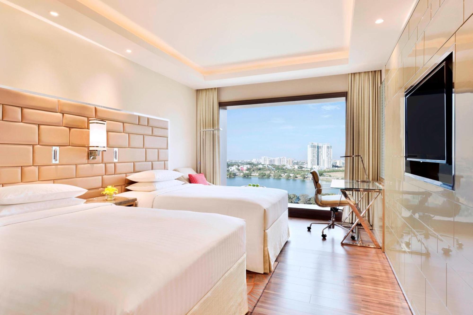 Hotel Courtyard By Marriott Bengaluru Hebbal Exteriér fotografie